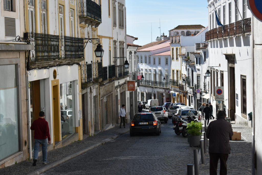 Evora streets