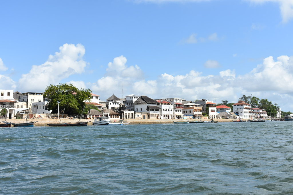 Visit the Gorgeous area of Lamu in the dry season