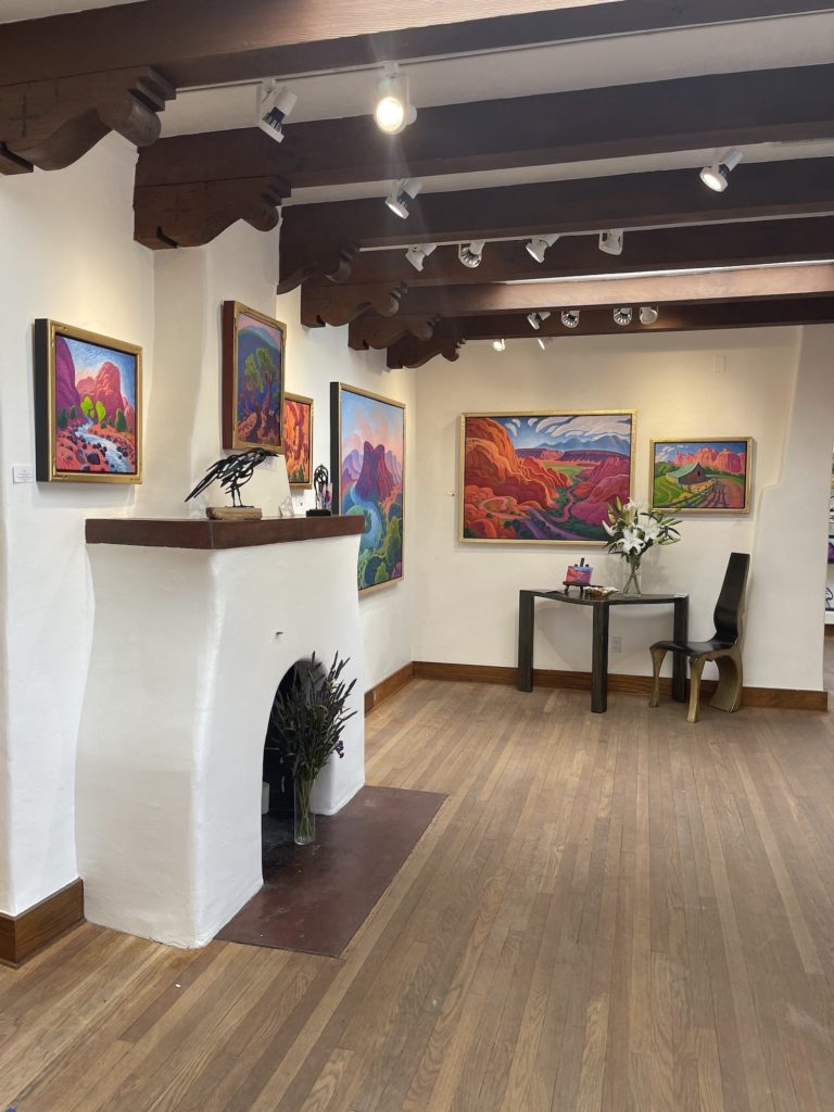 art gallery in canyon road