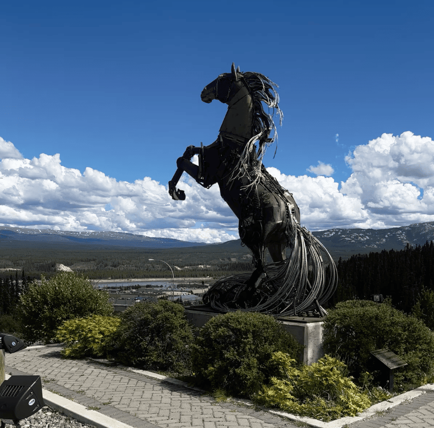a horse statue