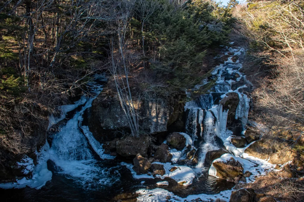 Ryuzu Falls with two lines of cascading water into a pool