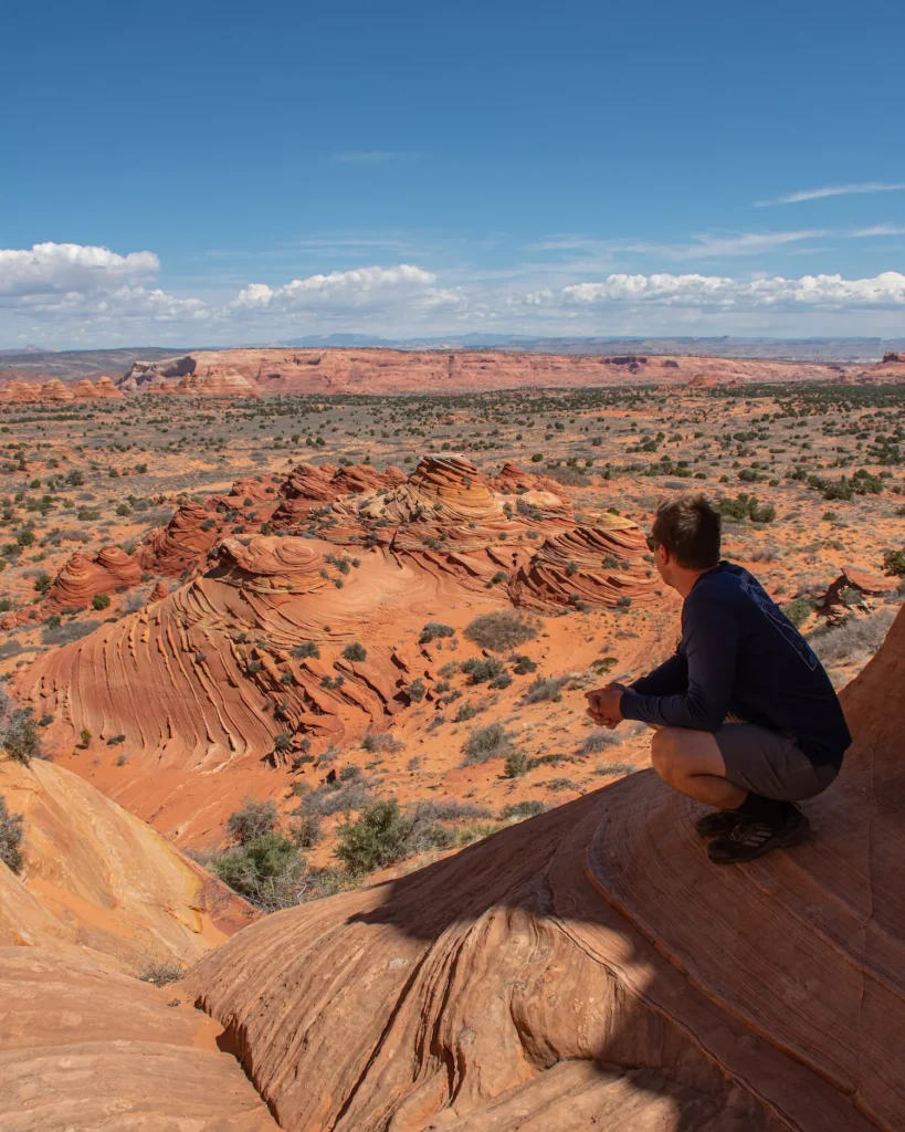 guy looking out over south coyote buttes