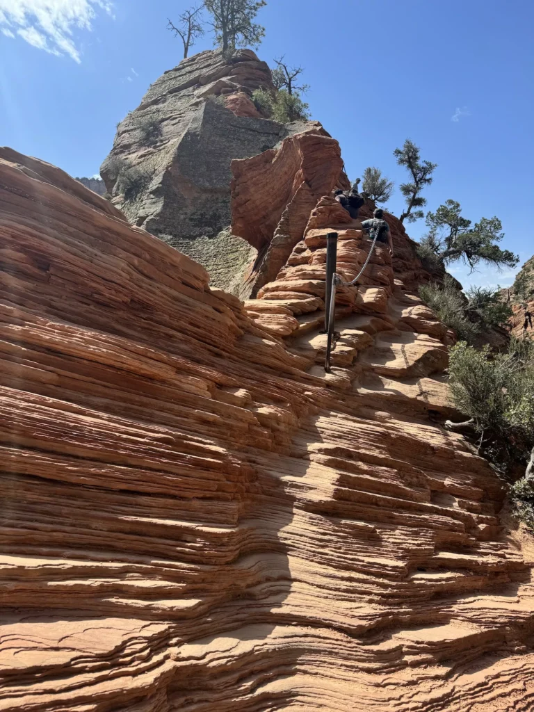 chains on angels landing