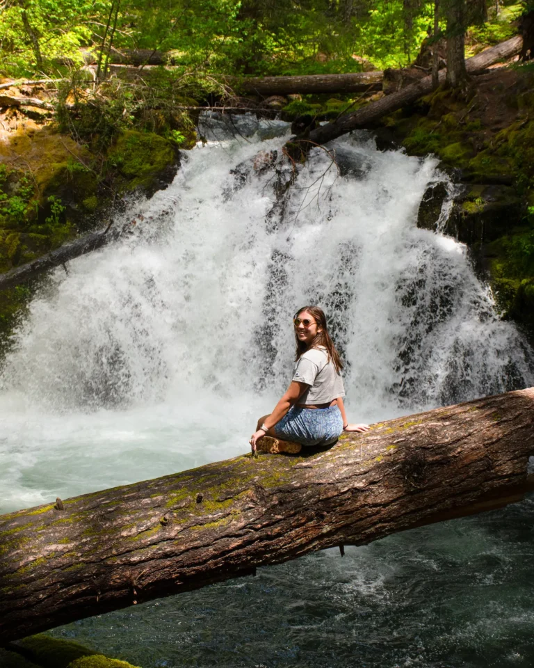 Girl in front of Whiteshorse waterfall in Umpqua National Forest