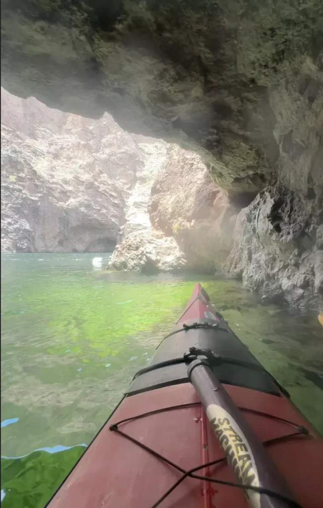 Kayak in Emerald Cave