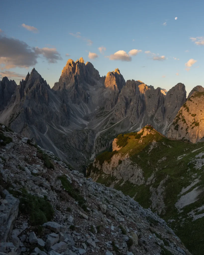 pinks with sun hitting the panoramic point on cadini di misurina hike